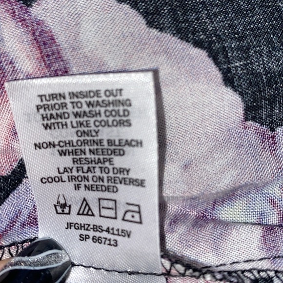 Bebop Black Pink Floral Wide Sleeve V-neck Dress NWOT - Picture 11 of 11